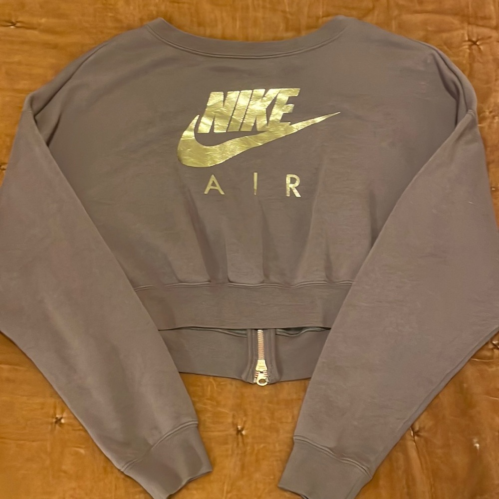 Nike Cropped Crew Neck